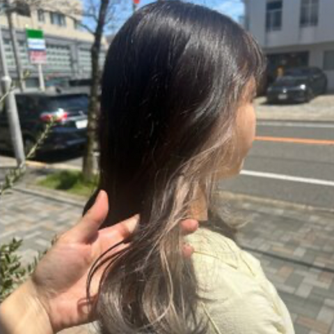 イヤリングカラー